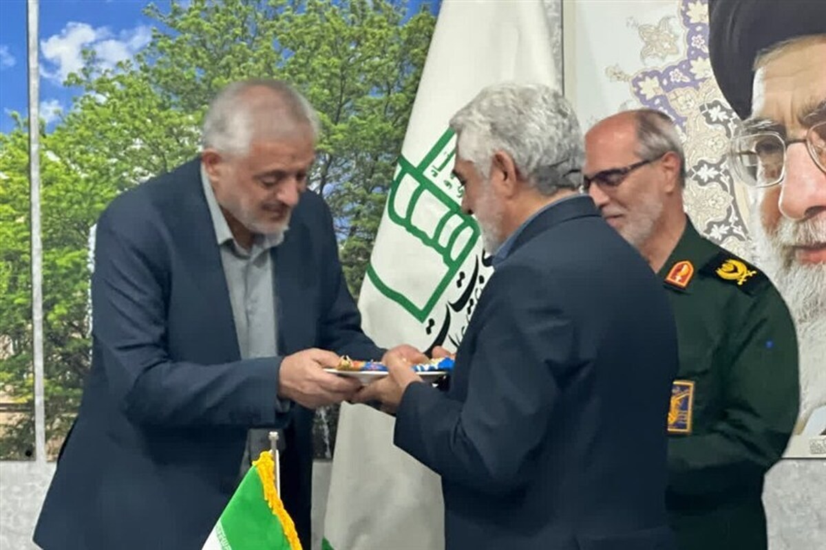 معارفه رئیس ستاد توسعه و بازسازی عتبات آذربایجان شرقی